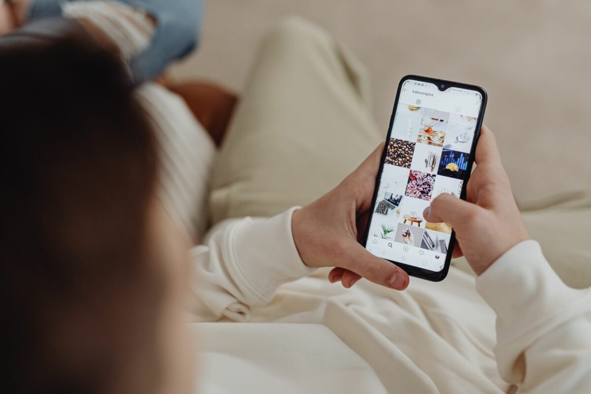 Rapport Digital 2027 : ce que les nouveaux chiffres des réseaux sociaux changent pour les marques